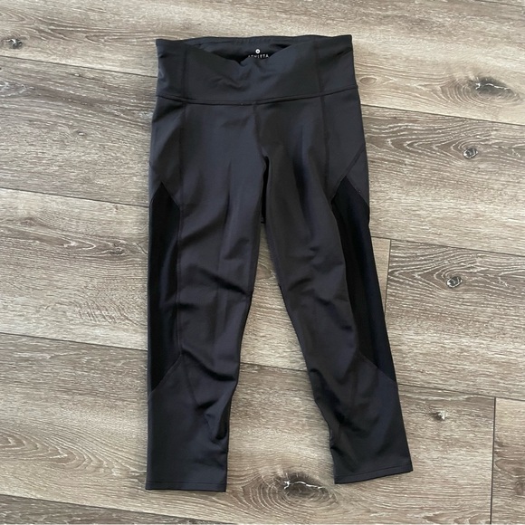 Athleta Mesh‎ Capri leggings Size Small Black - Picture 2 of 10
